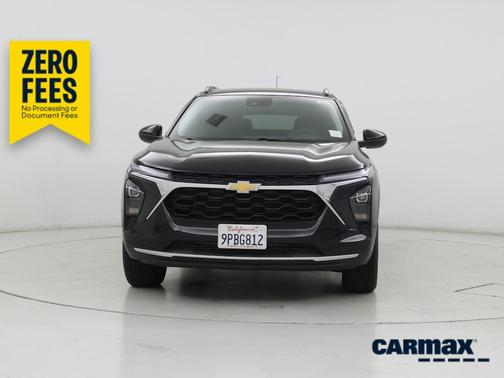Black 2025 Chevrolet Trax LT