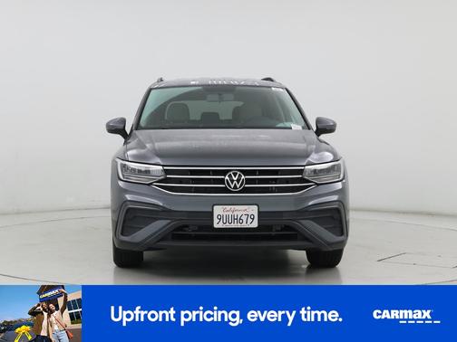 Gray 2022 Volkswagen Tiguan S