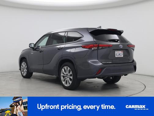 Gray 2020 Toyota Highlander Hybrid Limited