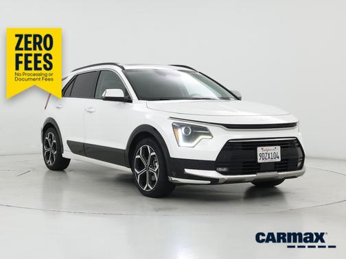 White 2023 Kia Niro EX Touring