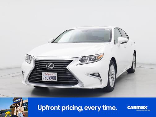 White 2017 Lexus ES 350