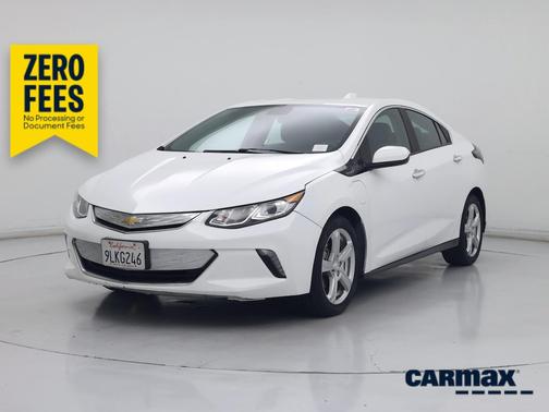 White 2018 Chevrolet Volt LT