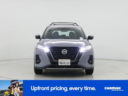 2021 Nissan Kicks SR