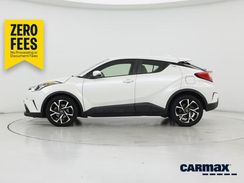 White 2019 Toyota C-HR XLE
