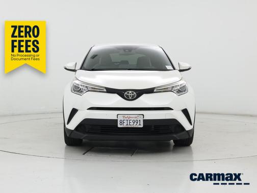 White 2019 Toyota C-HR XLE