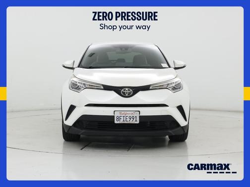 White 2019 Toyota C-HR XLE