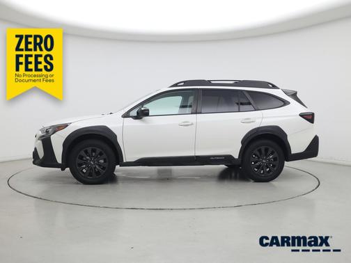 White 2024 Subaru Outback Onyx Edition XT