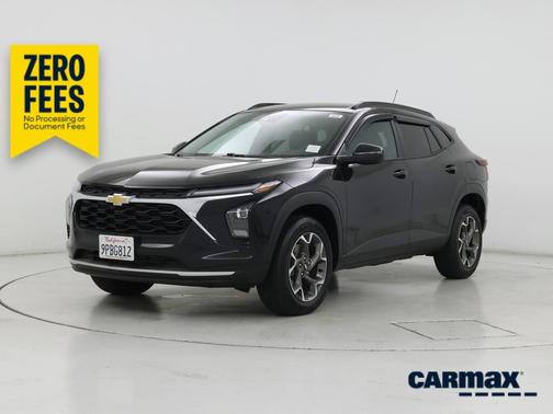 Black 2025 Chevrolet Trax LT