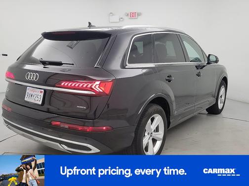 Black 2024 Audi Q7 Premium Plus