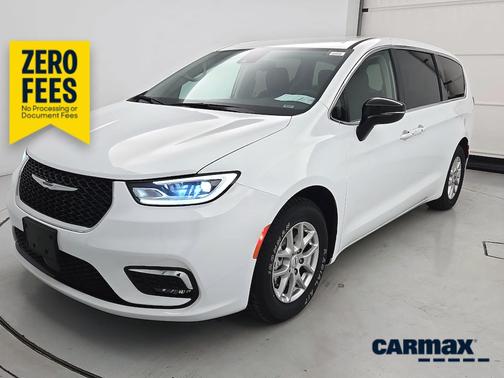 White 2024 Chrysler Pacifica Touring L