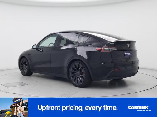 Black 2023 Tesla Model Y Performance