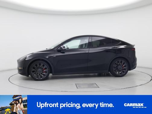 Black 2023 Tesla Model Y Performance