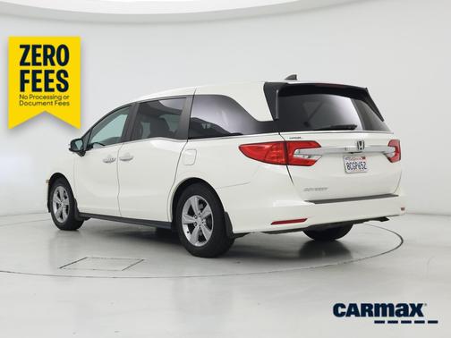 White 2018 Honda Odyssey EX-L