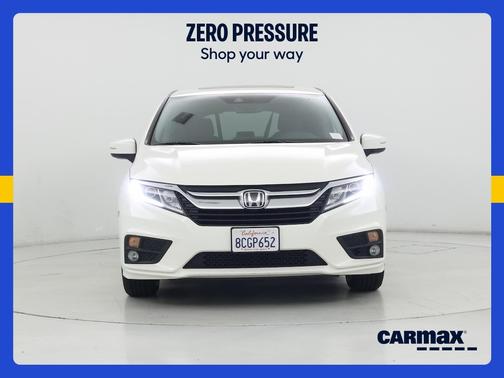 White 2018 Honda Odyssey EX-L