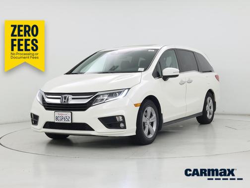 White 2018 Honda Odyssey EX-L