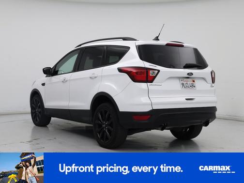 White 2019 Ford Escape SE