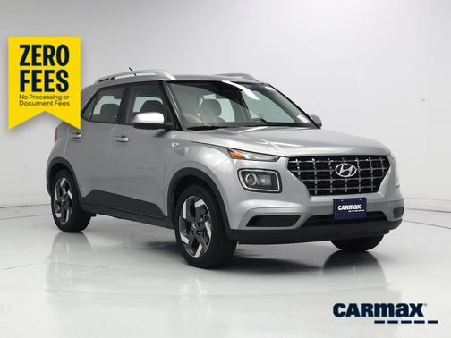 Silver 2025 Hyundai VENUE SEL