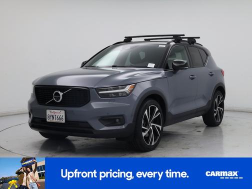 Gray 2021 Volvo XC40 T5 R-Design