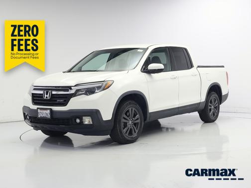 White 2018 Honda Ridgeline Sport
