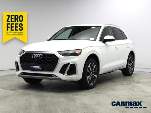 White 2023 Audi Q5 S-Line Premium Plus