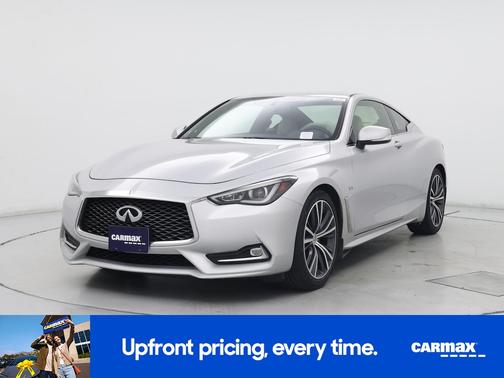 2017 INFINITI Q60 Premium