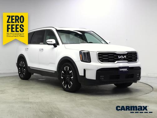 White 2024 Kia Telluride SX Prestige X-Line