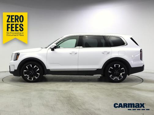 White 2024 Kia Telluride SX Prestige X-Line