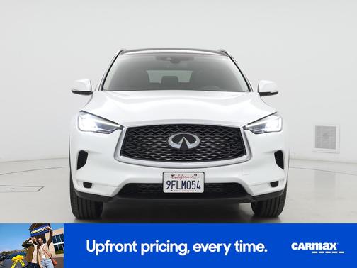 White 2023 INFINITI QX50 Luxe