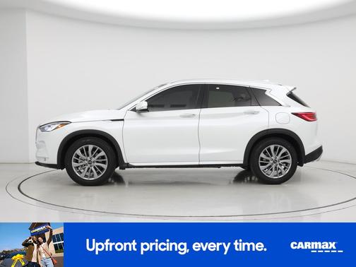 White 2023 INFINITI QX50 Luxe
