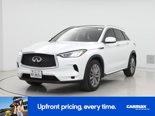 White 2023 INFINITI QX50 Luxe