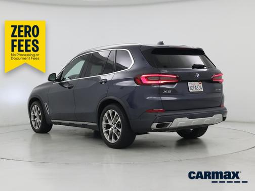 Gray 2021 BMW X5 xDrive40i