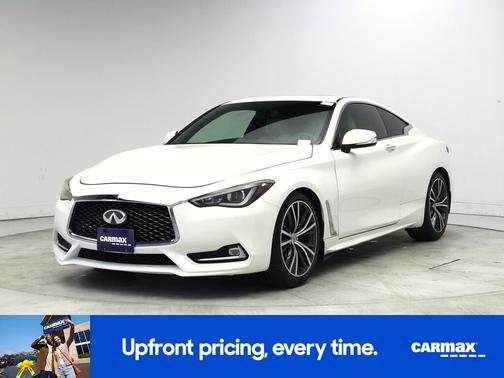White 2017 INFINITI Q60 Premium