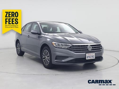 Gray 2020 Volkswagen Jetta SE