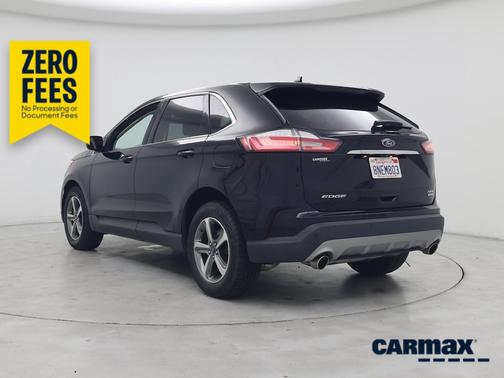 Black 2019 Ford Edge SEL