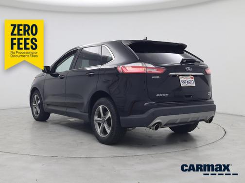 Black 2019 Ford Edge SEL