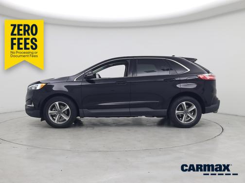 Black 2019 Ford Edge SEL