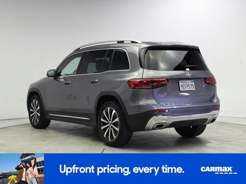 Gray 2023 Mercedes-Benz GLB 250
