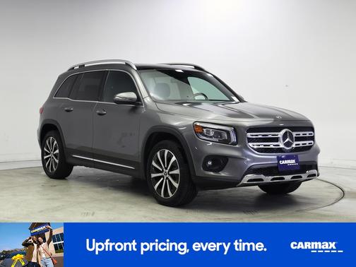 Gray 2023 Mercedes-Benz GLB 250