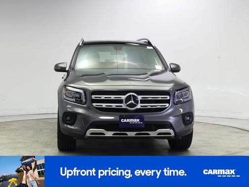 Gray 2023 Mercedes-Benz GLB 250