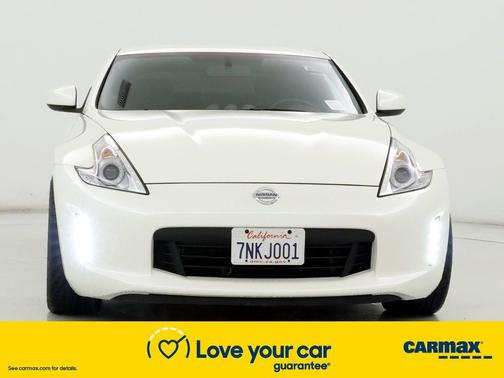 Photo 5 of 20 of 2016 Nissan 370Z Base