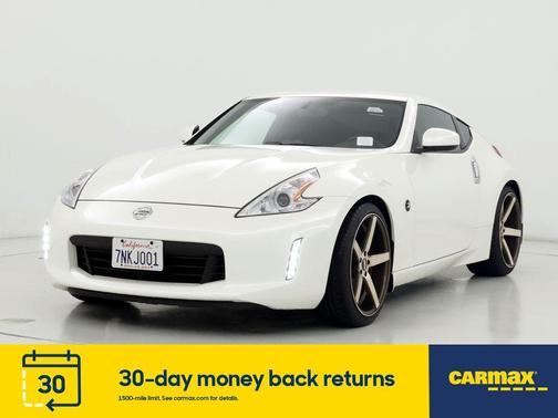 Photo 4 of 20 of 2016 Nissan 370Z Base