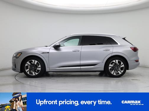 2022 Audi e-tron Premium