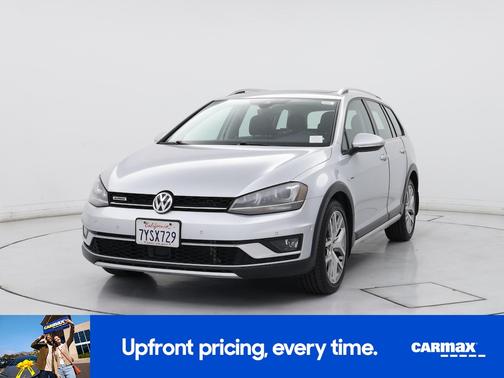 Gray 2017 Volkswagen Golf Alltrack SEL