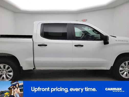 White 2021 Chevrolet Silverado 1500 Custom