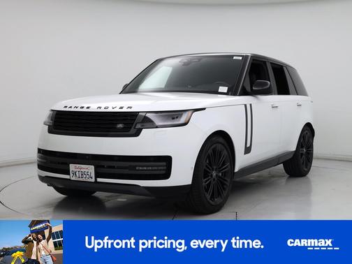 White 2024 Land Rover Range Rover SE
