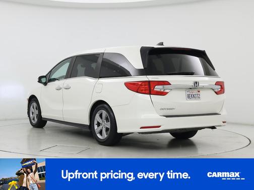 White 2018 Honda Odyssey EX
