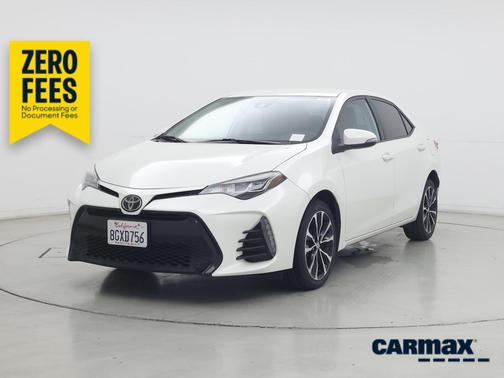 White 2019 Toyota Corolla SE