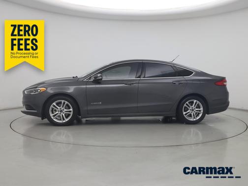 Gray 2018 Ford Fusion Hybrid SE