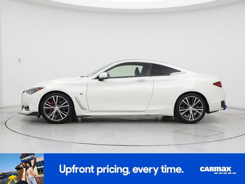 White 2018 INFINITI Q60 Luxe