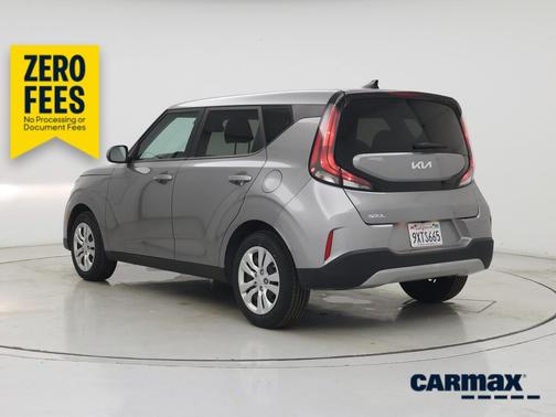 Gray 2024 Kia Soul LX